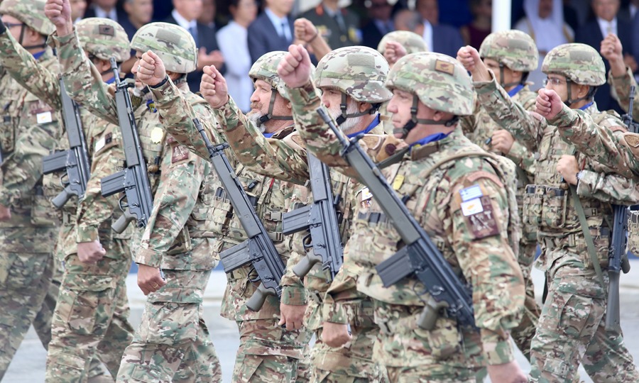Cyprus Military Uniforms11