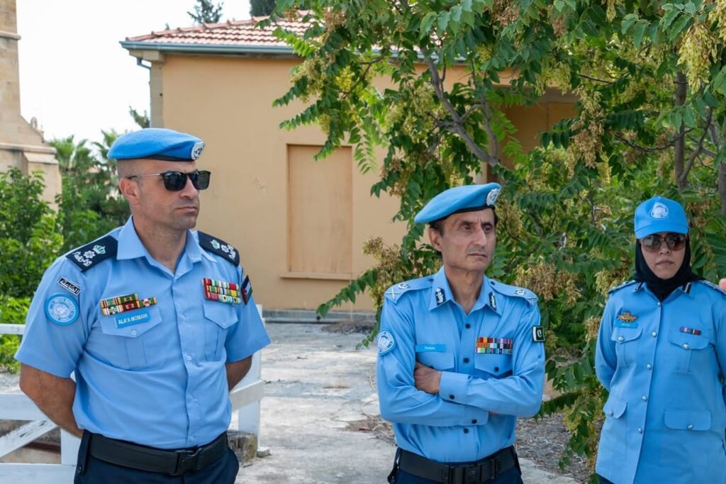 Cyprus Police Uniforms1