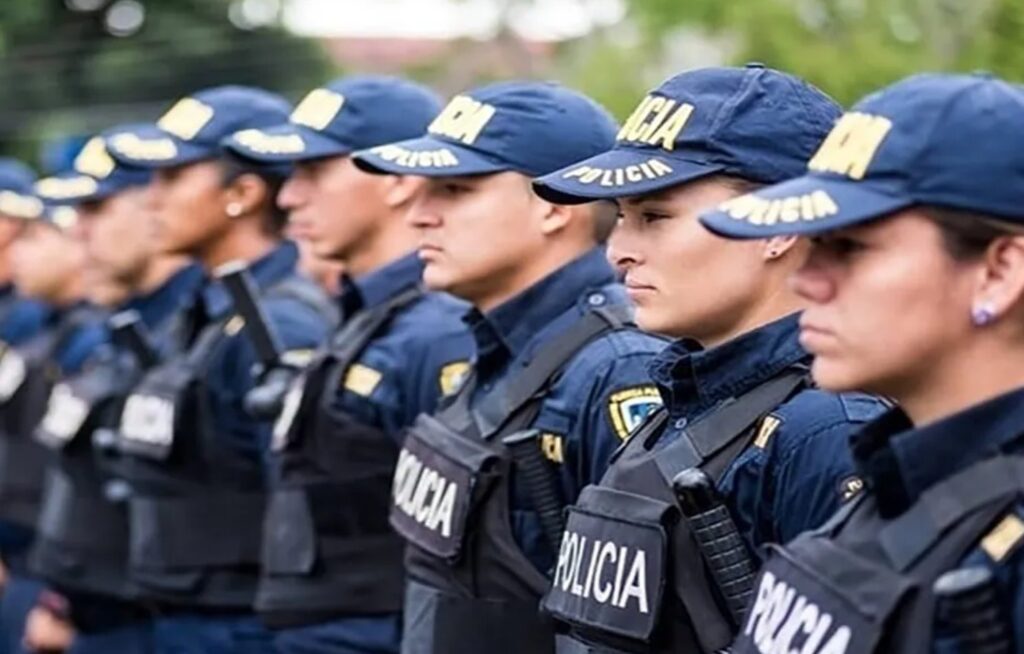 Panamanian Police Uniforms3