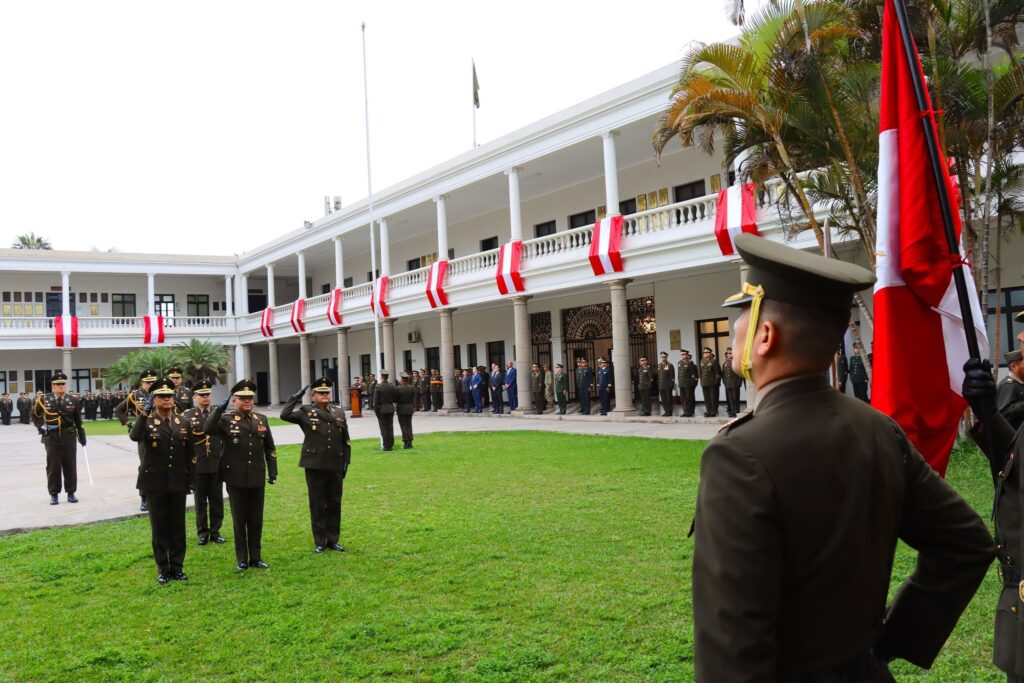 Peruvian Military Uniforms in 2025