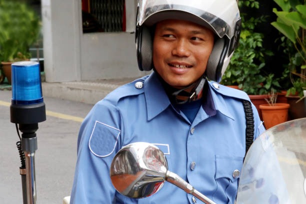 Malaysian Police Uniforms10
