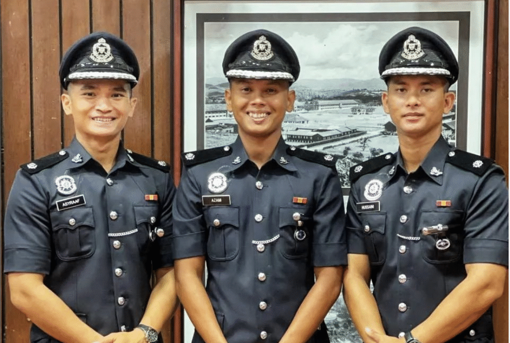 Malaysian Police Uniforms13