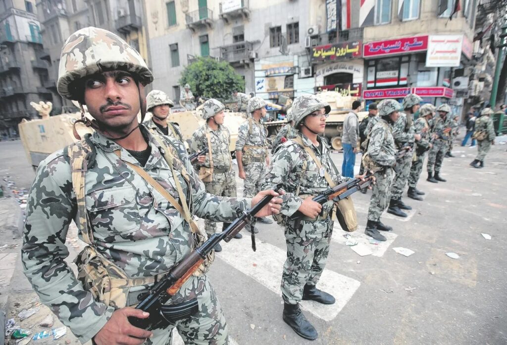 Egyptian Military Uniforms13