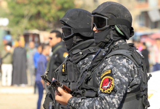 Egyptian Police Uniform11